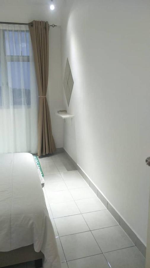 Zara1881 Muslim Homestay@Putrajaya Kültér fotó