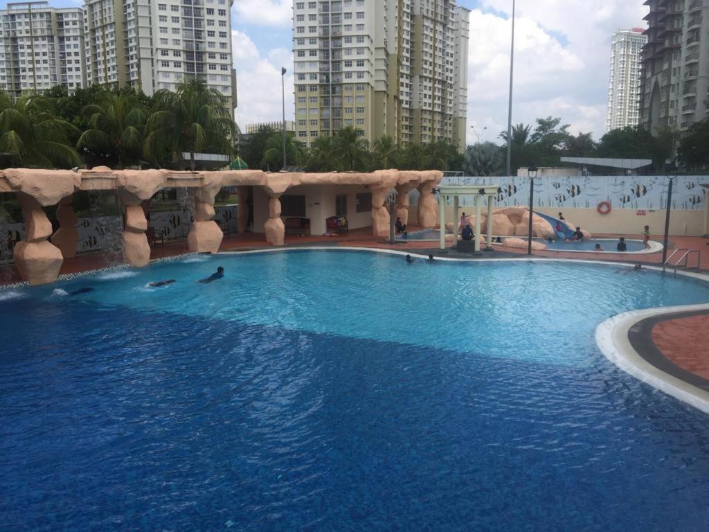 Zara1881 Muslim Homestay@Putrajaya Kültér fotó