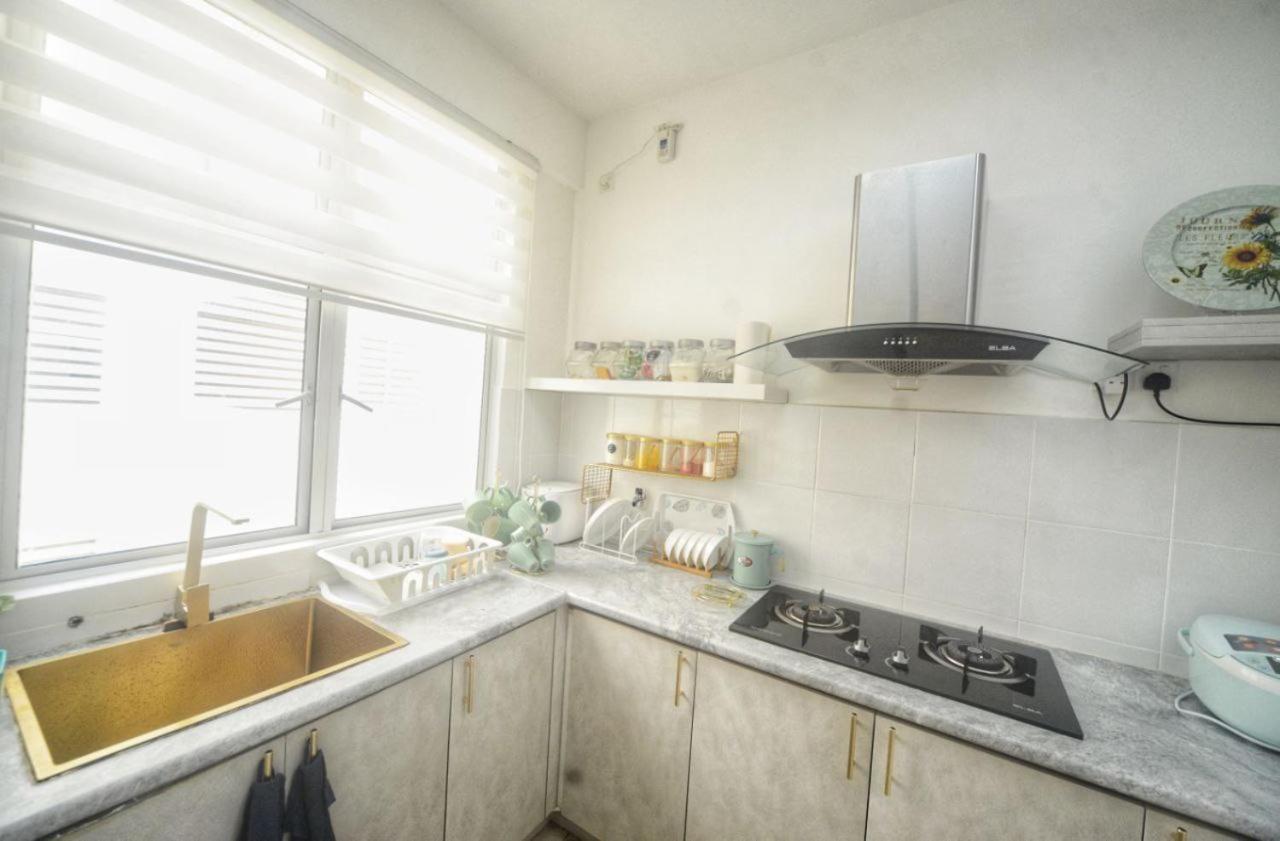 Zara1881 Muslim Homestay@Putrajaya Kültér fotó